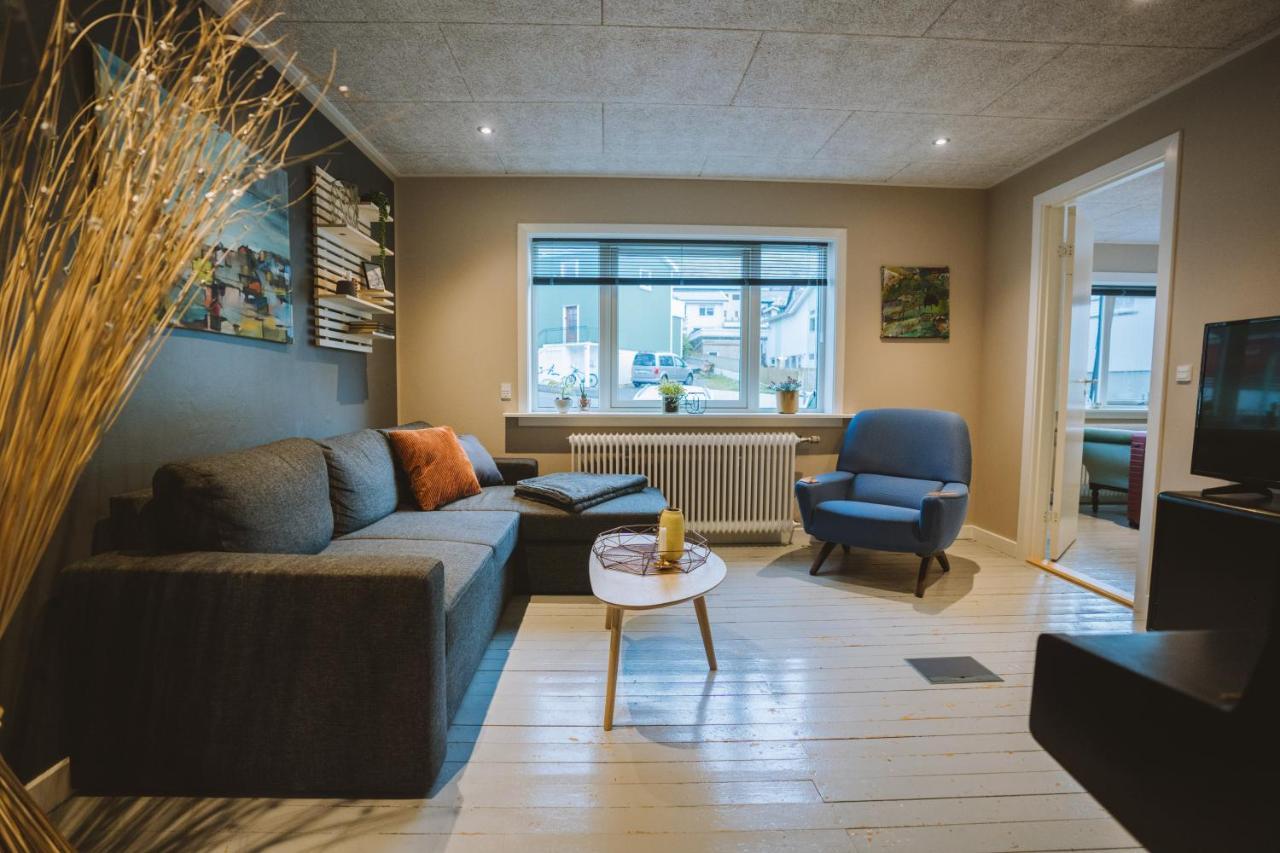 Brekkustova - Modern, cosy&spacious apartment Klaksvík Exterior foto